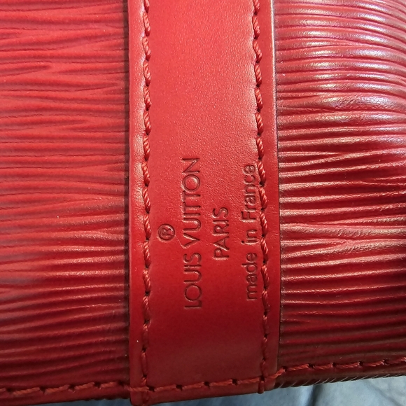 Louis Vuitton petite Noe Epi red leather - Picture 12 of 12